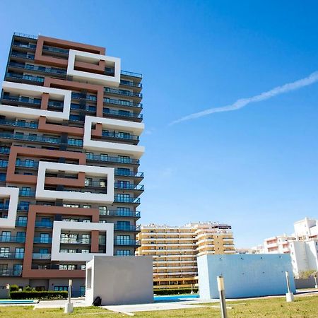Rocha Tower By Beach Rentals Екстер'єр фото