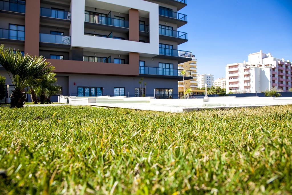 Rocha Tower By Beach Rentals Екстер'єр фото