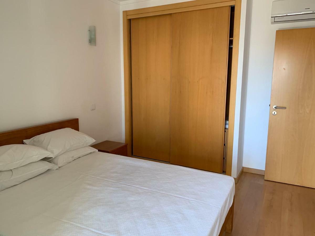 Rocha Tower By Beach Rentals Екстер'єр фото