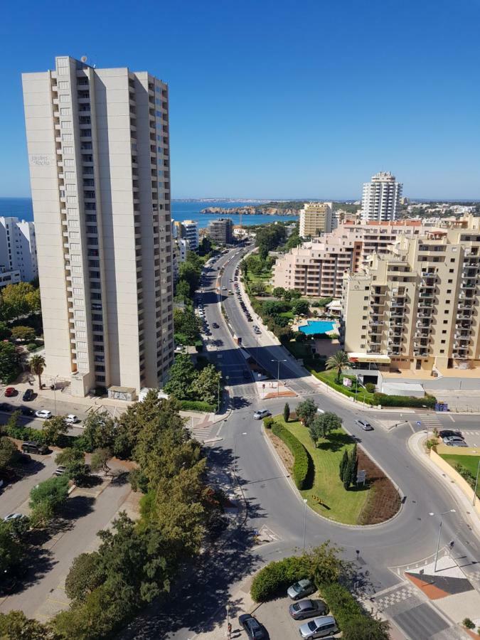 Rocha Tower By Beach Rentals Екстер'єр фото
