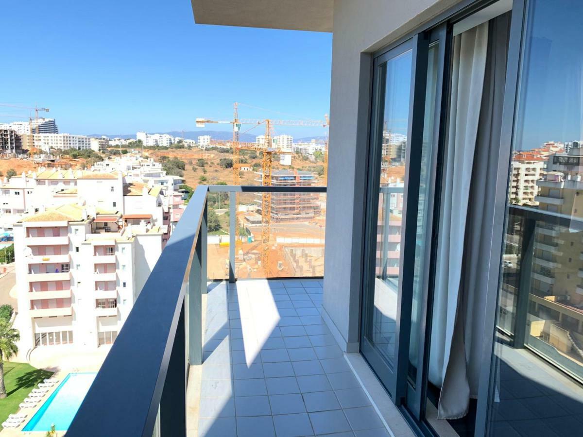 Rocha Tower By Beach Rentals Екстер'єр фото