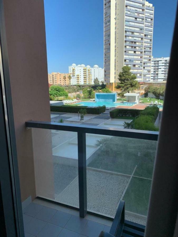 Rocha Tower By Beach Rentals Екстер'єр фото