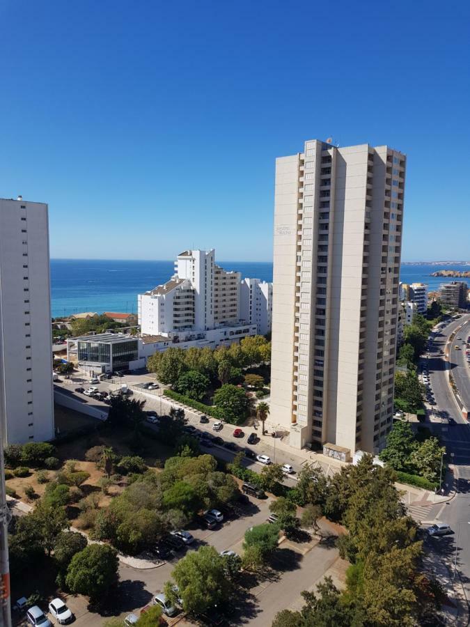 Rocha Tower By Beach Rentals Екстер'єр фото