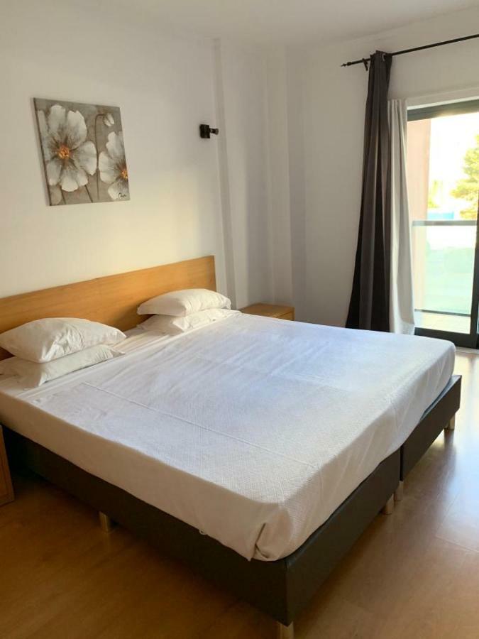 Rocha Tower By Beach Rentals Екстер'єр фото